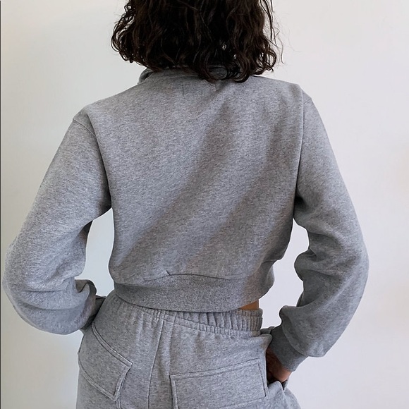 Aritzia TNA cozyaf perfect 1/4 sweatshirt -SOLD - Picture 3 of 6